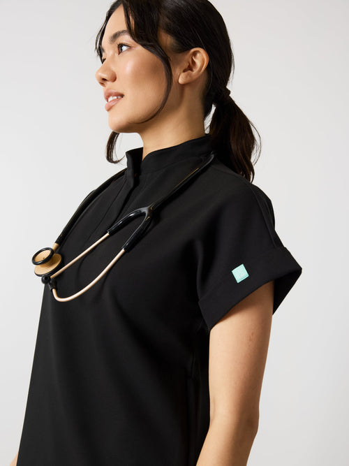 CHARLIE RE-GARDE™ - BLACK - Mandarine Collar Scrub Top - SILVADUR™
